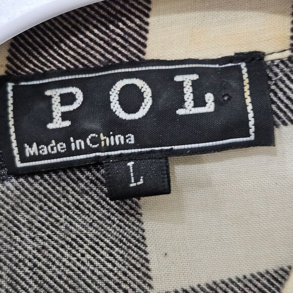 POL Crop Shirt Large Black Cream Plaid Flannel Button-Up Gorpcore Cabincore - Picture 3 of 11